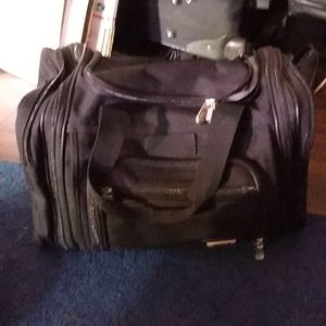 Small duffel by Lexi